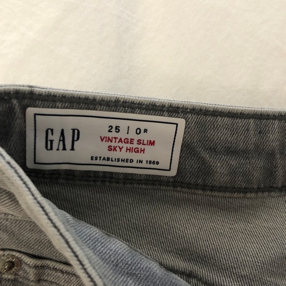 Gap Vintage Slim Sky High Rise Gray Jeans Size 25 - Picture 5 of 7